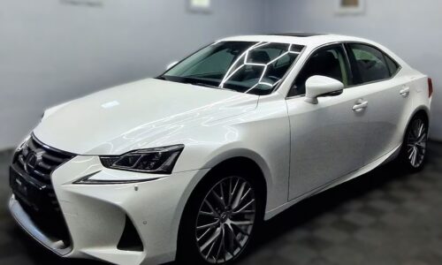 Lexus IS 300 h Sport Line 223CV 2018 5p de ocasión en TrendCars